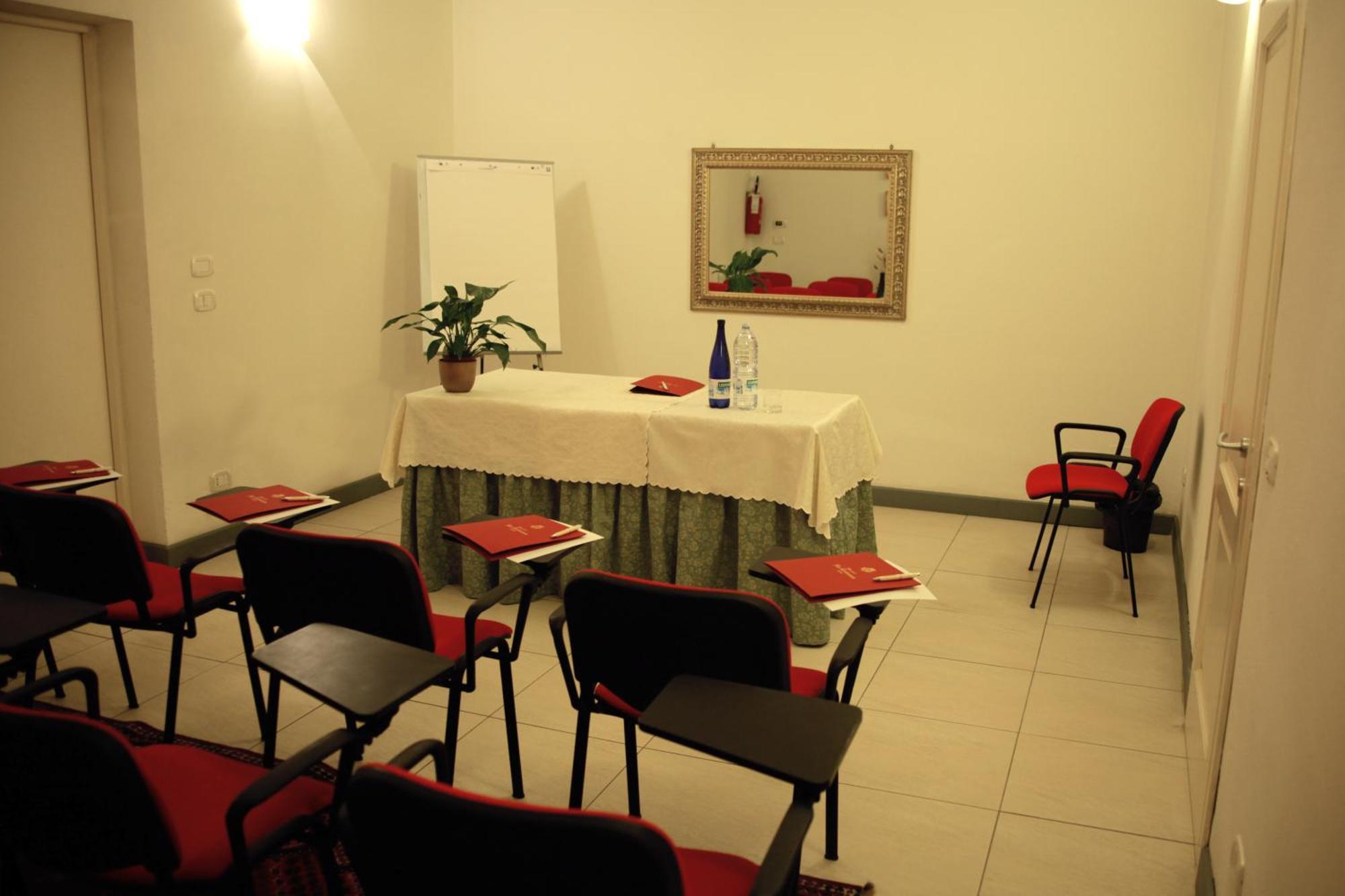Hotel La Colonna Siena Bagian luar foto