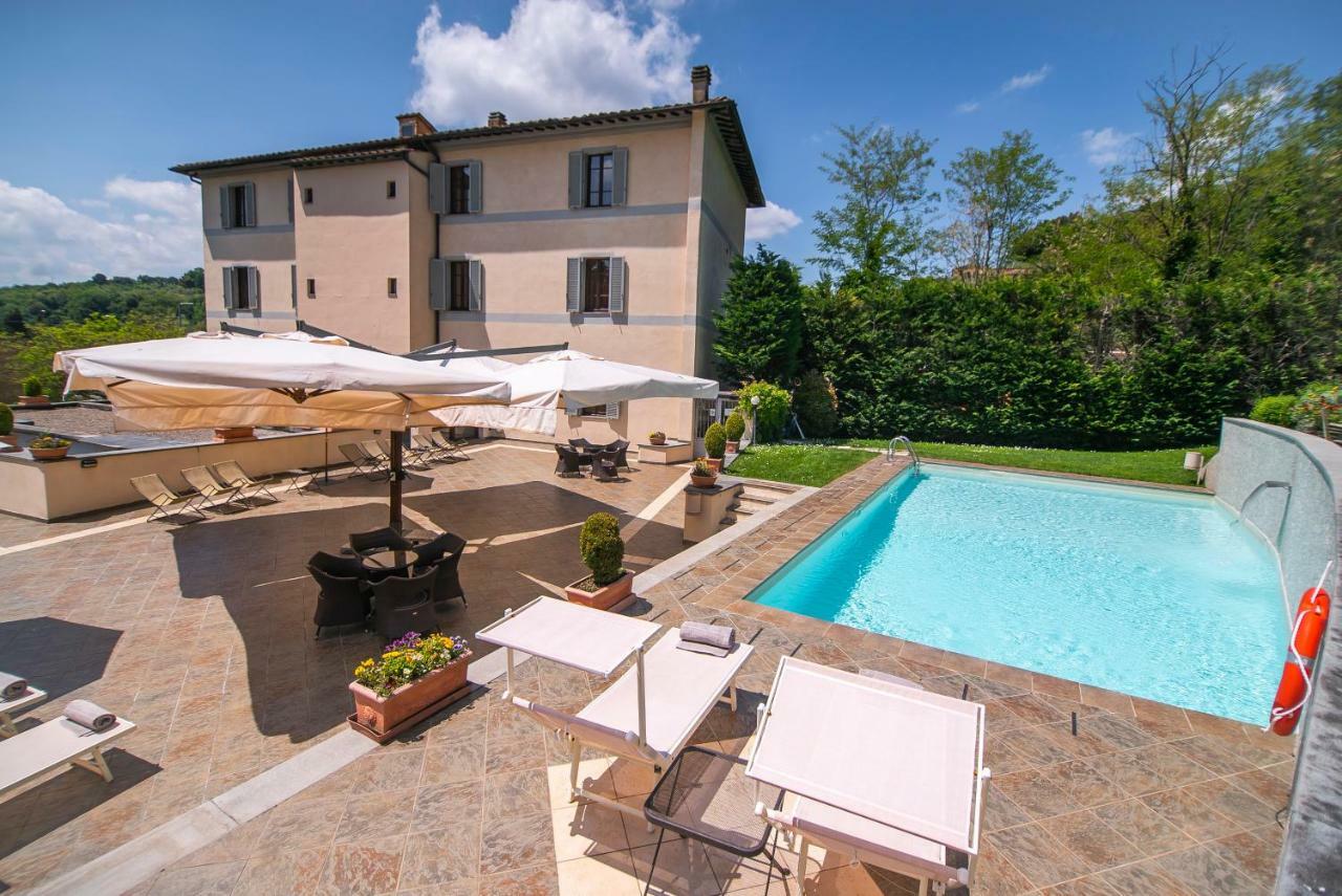 Hotel La Colonna Siena Bagian luar foto